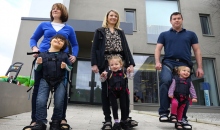 Upsee助行器 让残疾的孩子体验走路的感觉