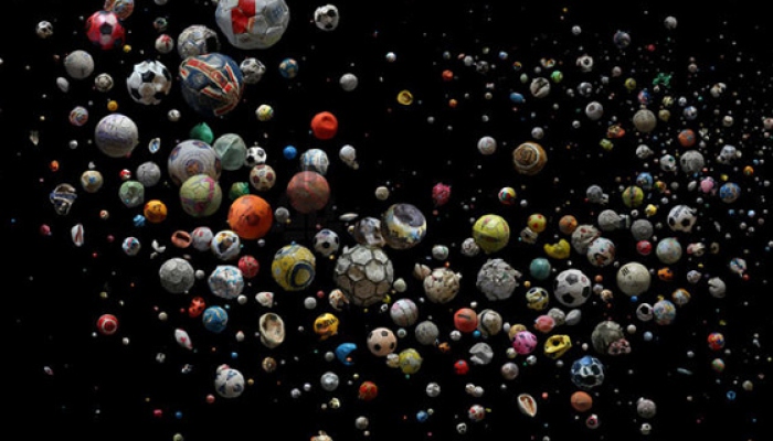 769个足球，海洋污染和太空有什么共同点呢？